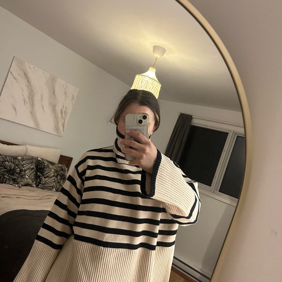 Black and beige Striped Turtleneck Sweater - Picture 6 of 7